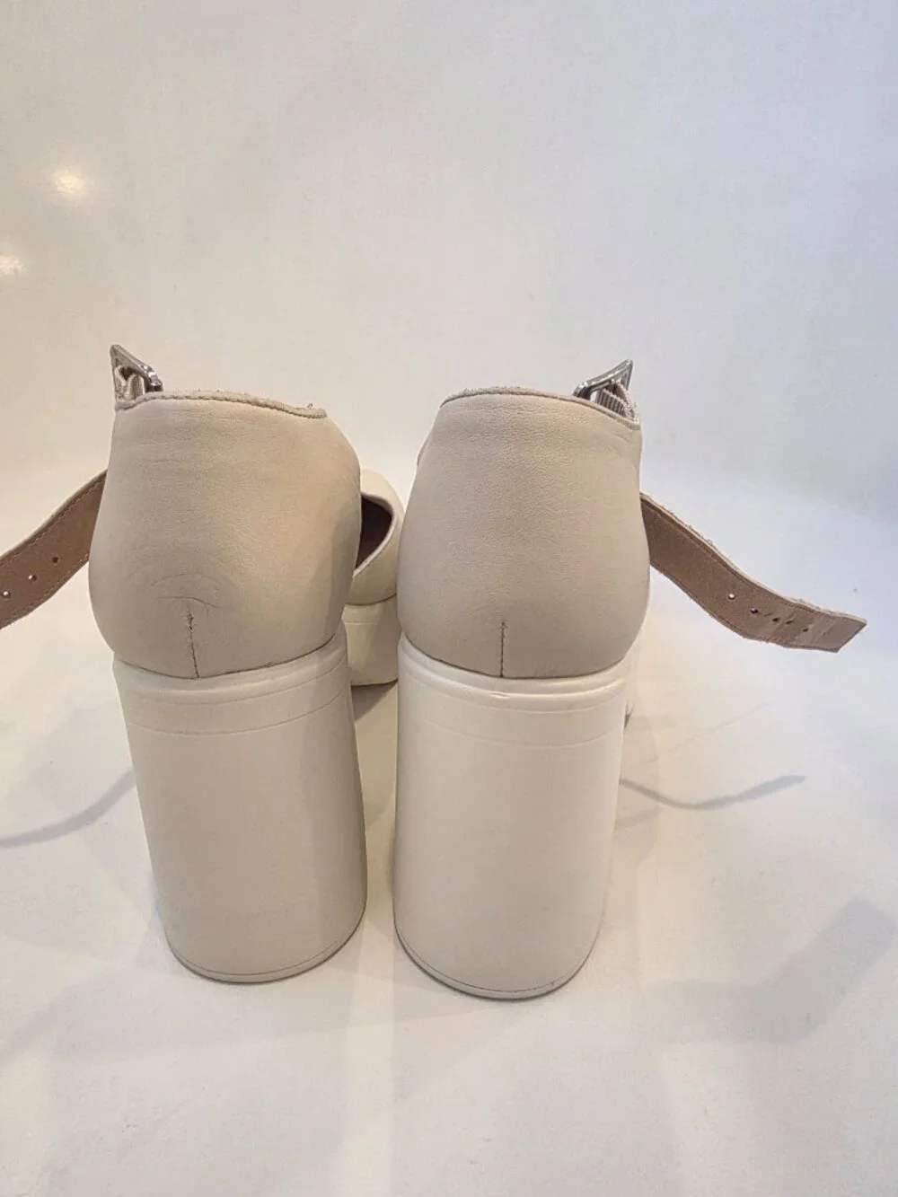 Free People Milan Mary Jane Chunky Leather Lug Sole Beige Size 8 Boho 70's